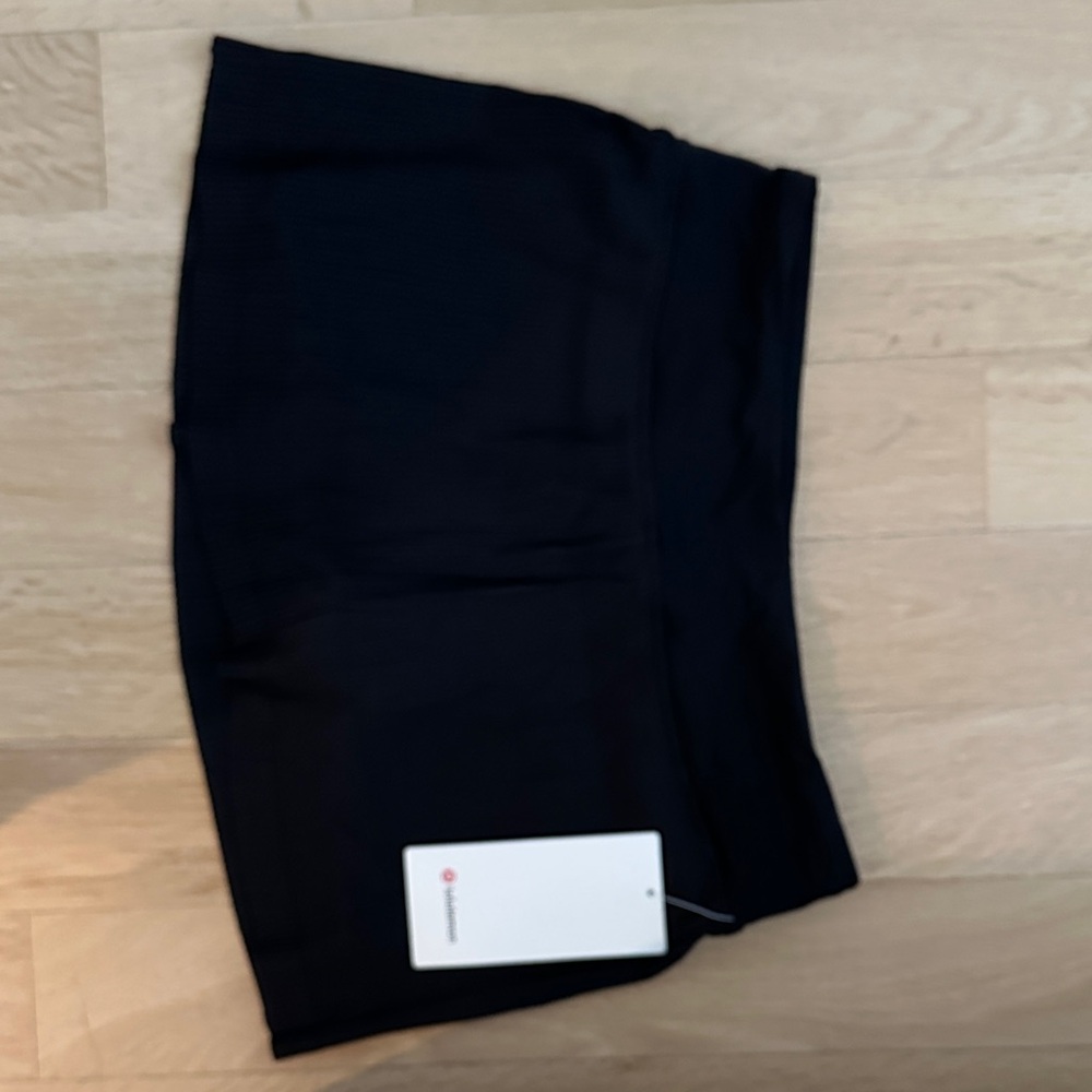 Lululemon pleat to street skirt new with tag